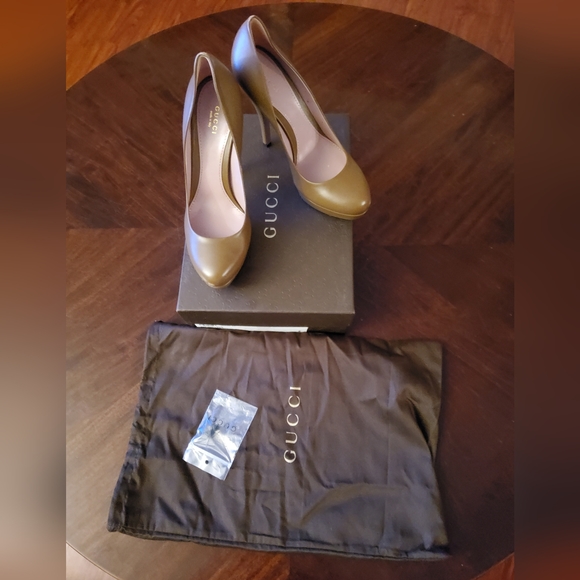 GUCCI  Nappa Charlotte Round Toe Leather Brown Pumps Heels Size 39 Made in Italy - Picture 5 of 8